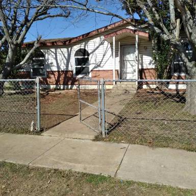 Main picture of 1509 Elyse Dr