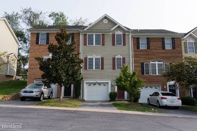 Main picture of 2935 Diamond Spring Ln