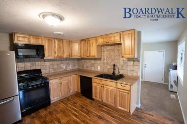 Main picture of 1633 N 400 W