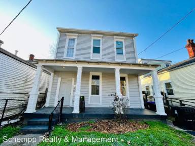 Main picture of 1906 Rowan St