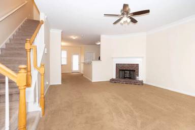 Main picture of 1750 Heights Cir NW