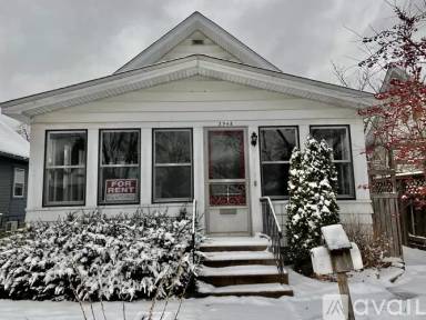 Main picture of 3948 26th Ave S