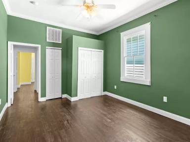 Main picture of 2516 N Roman St