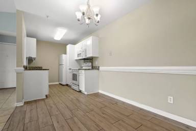 Main picture of 535 3rd Loop Rd