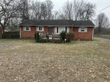 Main picture of 2102 Cypress Dr