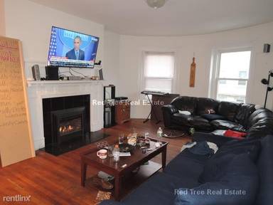 Main picture of 15 Saint Lukes Rd