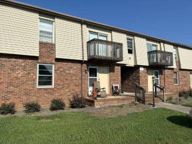 Main picture of 212 Arthur Dr