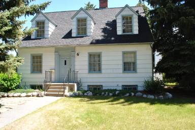 Main picture of 1216 S 5th Ave