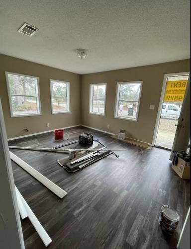 Main picture of 1107 S Range St