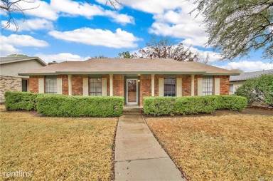 Main picture of 6226 Fallbrook Dr