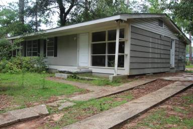 Main picture of 1719 Melrose Dr