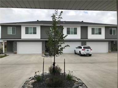 Main picture of Shadow Creek Luxury Townhomes