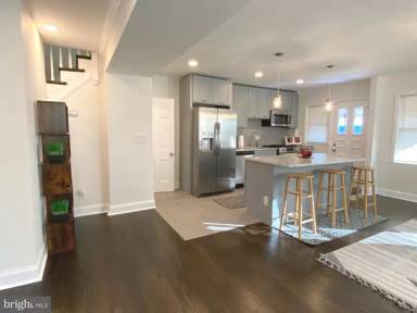 Main picture of 1511 Woodbourne Ave