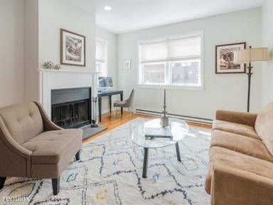 Main picture of 1750 Washington St