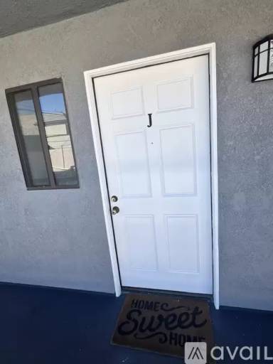 Main picture of 514 E Valencia Ave