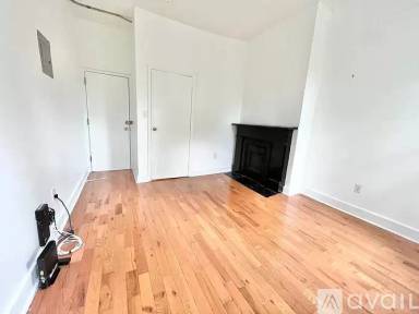 Main picture of 369 Menahan St