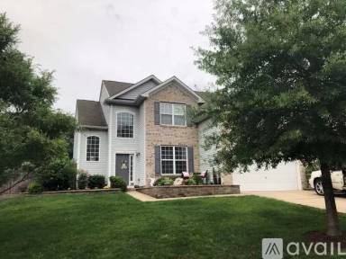 Main picture of 608 Queensbury Ln