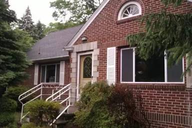 Main picture of 60 Longue Vue Ave