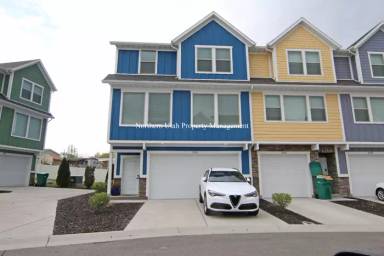 Main picture of 2530 N Knights Ln