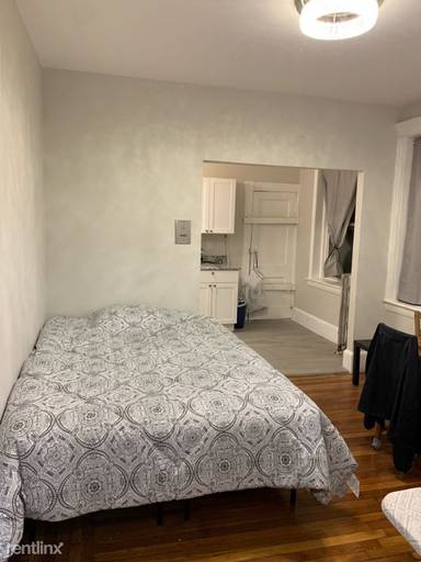 Main picture of 1082 Commonwealth Ave