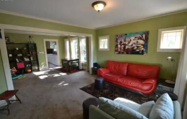 Main picture of 837 NE Killingsworth St