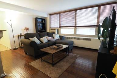 Main picture of 3950 North Lake Shore Drive Condominium