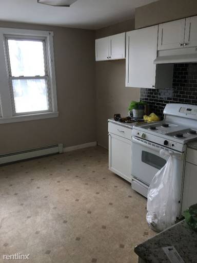 Main picture of 46 Autumn St