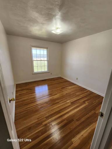 Main picture of 2032 Alliance Rd