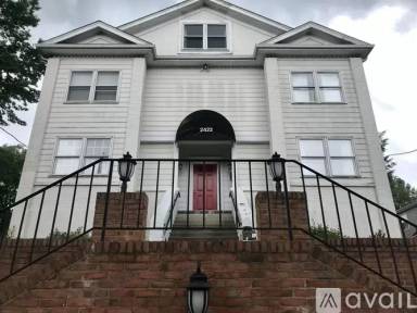 Main picture of 2422 Avenham Ave SW