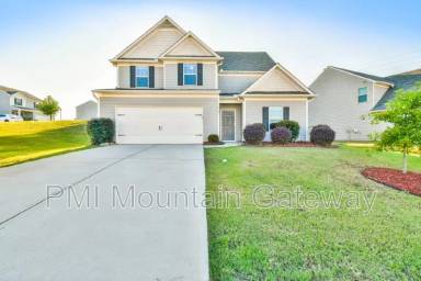 Main picture of 210 Holly Way