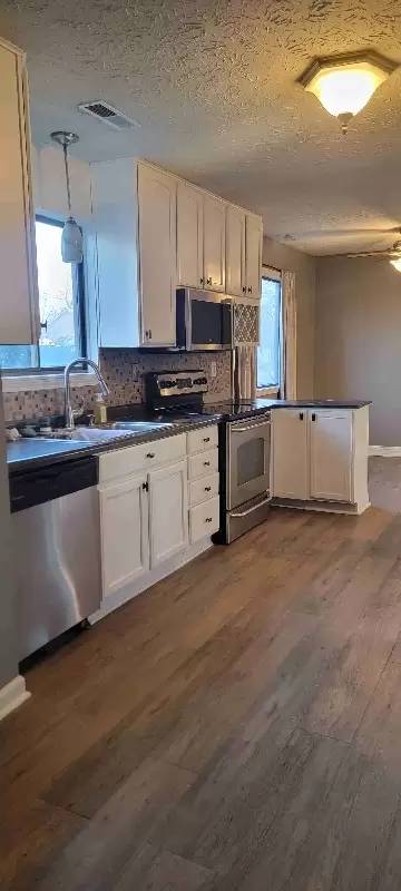 Main picture of 5523 Northport Dr