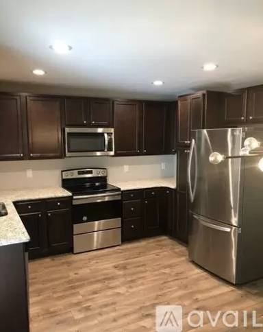 Main picture of 118 Longleaf Pine St