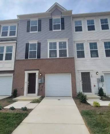 Main picture of 71 Arsberg Dr