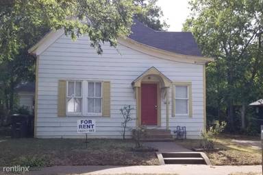 Main picture of 309 N Walnut St