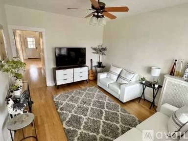 Main picture of 4846 W Eddy St