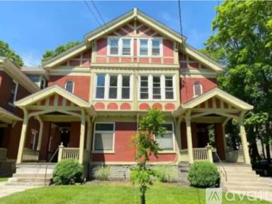 Main picture of 3517 Clifton Ave