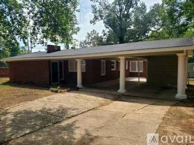 Main picture of 1801 Shady Ln