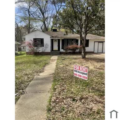 Main picture of 4865 Maplewood Dr