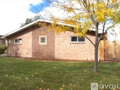 Main picture of 5019 W 34th Ave