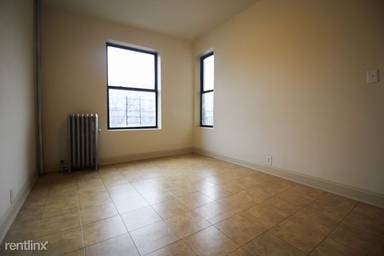 Main picture of 2095 Grand Concourse