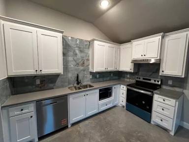 Main picture of 10036 W Highway 199