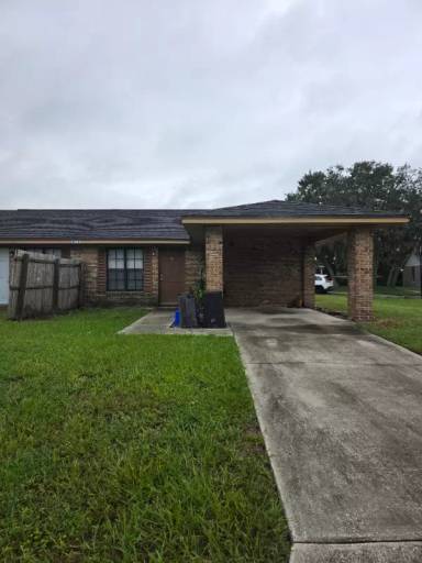 Main picture of 1711 Ridgewood Ln