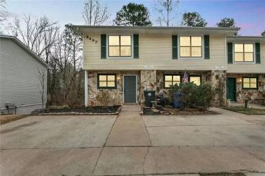 Main picture of 2497 Hidden Cove Ct