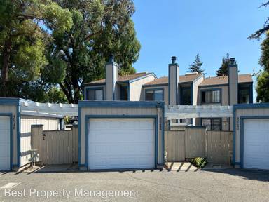 Main picture of 40244 Grimmer Blvd