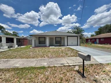 Main picture of 3212 E Emma St