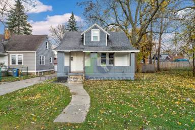 Main picture of 1608 Blaine Ave SE