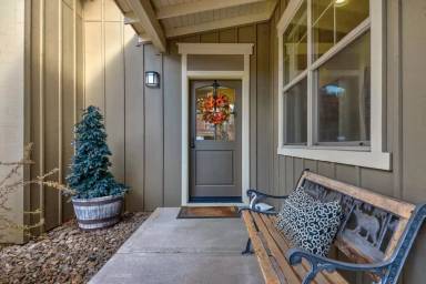 Main picture of 11185 Bunk House Ln