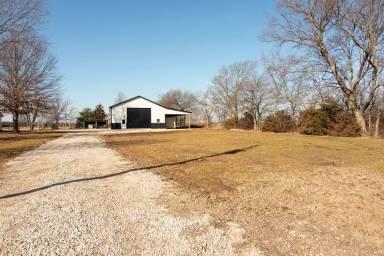 Main picture of 13048 Meade Rd