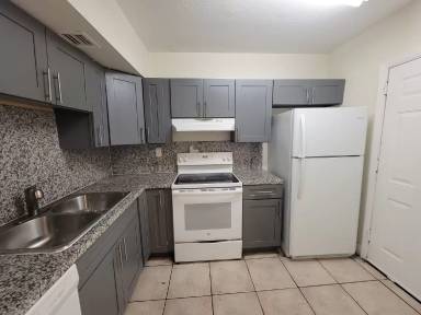 Main picture of Royal Point Condo