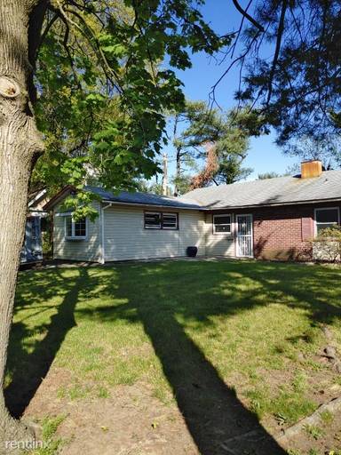 Main picture of 98 Shawmont Ln